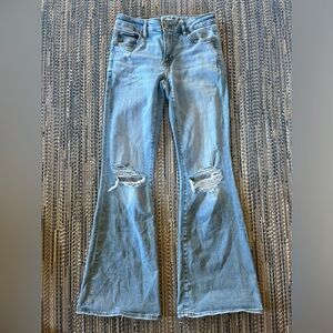 AE Low-Rise Bootcut Jean